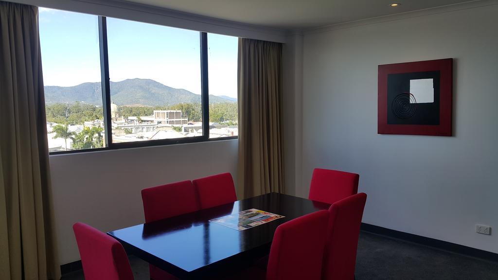 Leichhardt Hotel Rockhampton Exteriör bild